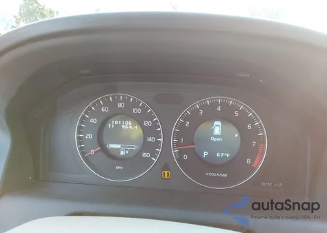 2010 Volvo Xc60 3.2 from USA, damaged, VIN YV4960DZ7A2052212